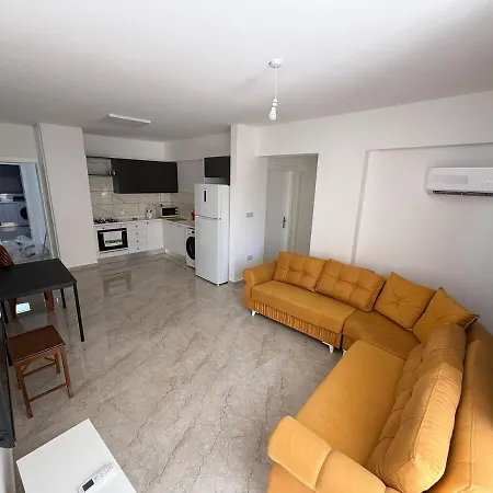 Modern Flat In F2 Apartment